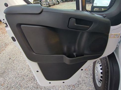 New 2026 RAM ProMaster 2500 w/ Convenience Group image 21