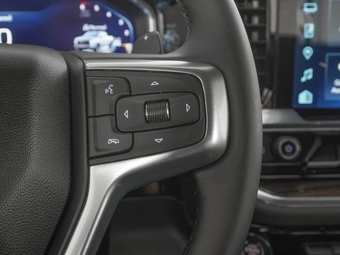 Used 2026 Chevrolet Silverado 1500 LT Trail Boss w/ Convenience Package II image 21