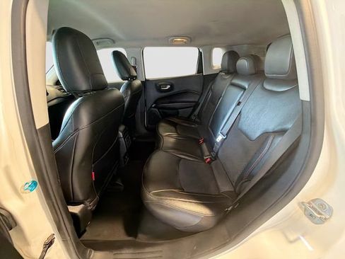 Used 2020 Jeep Compass Trailhawk AWD/4WD image 20
