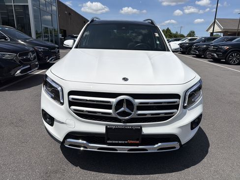 Used 2023 Mercedes-Benz GLB 250 4MATIC image 3