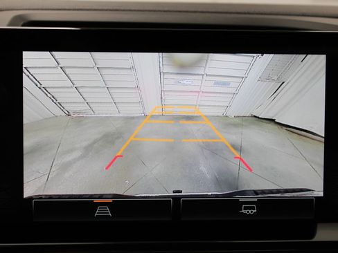 Used 2024 GMC Sierra 1500 SLT image 45