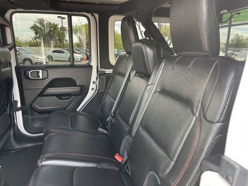 Used 2022 Jeep Wrangler Unlimited Rubicon w/ Steel Bumper Group AWD/4WD image 16