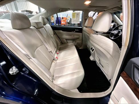 Used 2013 Subaru Legacy 2.5i Limited image 19