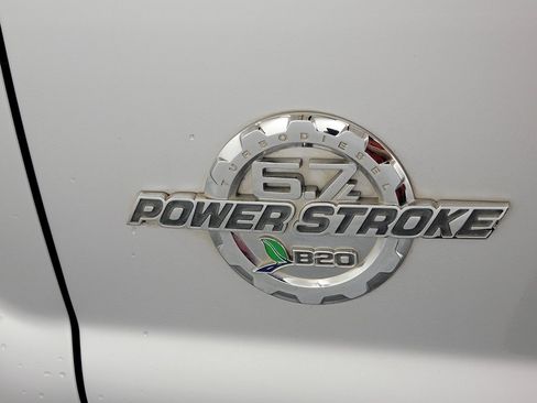 Used 2015 Ford F350 Platinum AWD/4WD image 10