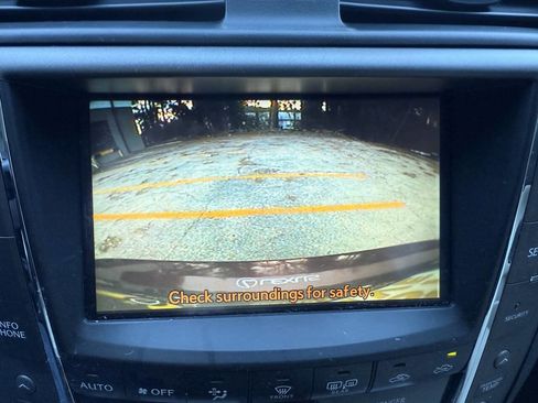 Used 2010 Lexus IS 250C image 25