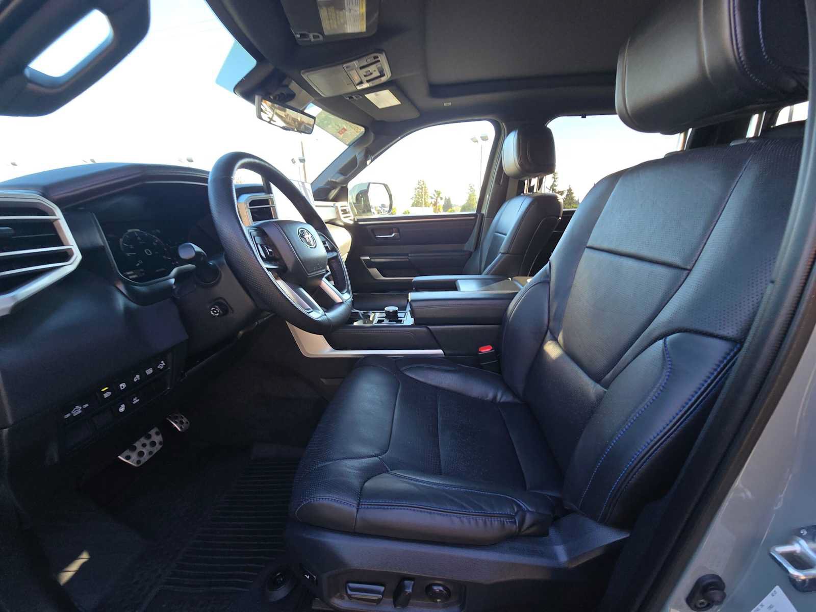 New 2025 Toyota Tundra Platinum w/ TRD Off-Road Package AWD/4WD image 21