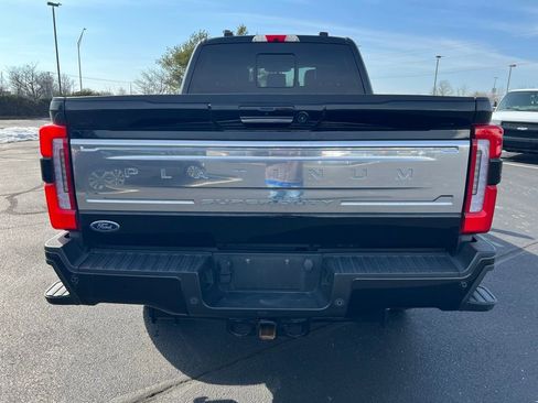 Used 2024 Ford F350 Platinum image 4