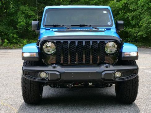 Used 2021 Jeep Gladiator Sport AWD/4WD image 5