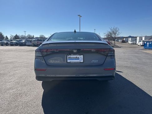 Used 2023 Honda Accord Sport image 5