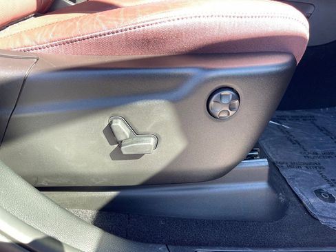 Used 2024 Dodge Durango GT image 17