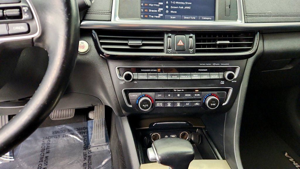 Used 2017 Kia Optima EX FWD image 17