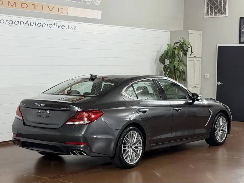 Used 2021 Genesis G70 2.0T AWD/4WD image 3