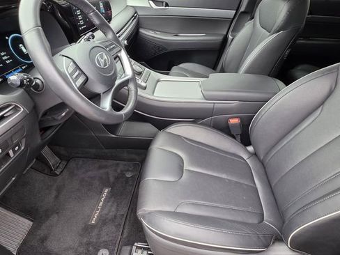 Used 2025 Hyundai Palisade SEL FWD image 6
