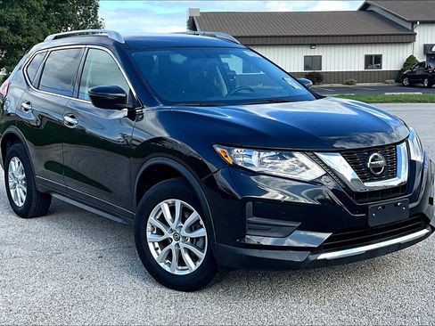 Used 2020 Nissan Rogue SV image 37