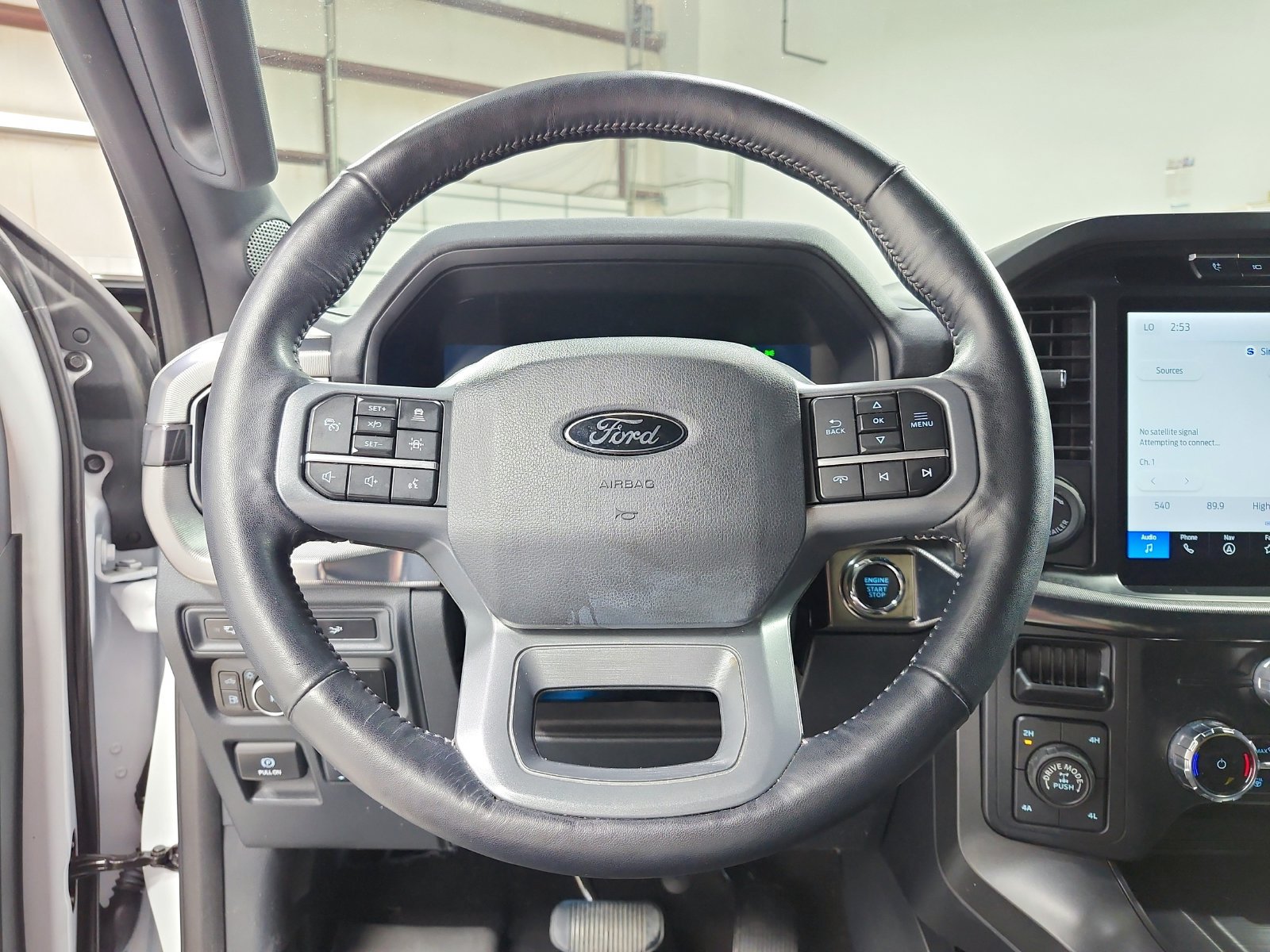 Used 2024 Ford F150 Lariat AWD/4WD image 22