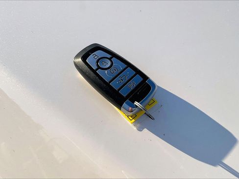 Certified 2023 Ford F250 Lariat w/ Lariat Ultimate Package image 39