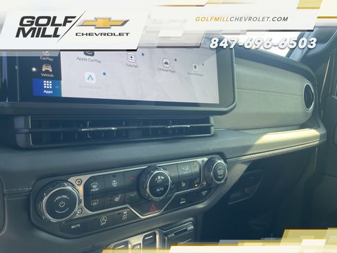 Used 2024 Jeep Wrangler Unlimited Sahara AWD/4WD image 22