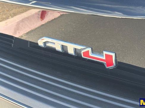 Used 2023 GMC Yukon XL AT4 w/ AT4 Premium Package AWD/4WD image 39