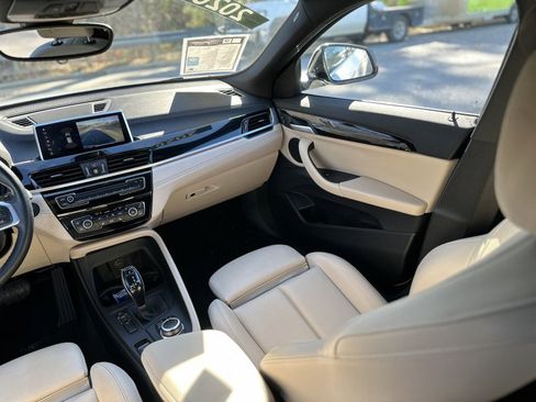 Used 2020 BMW X2 sDrive28i w/ Convenience Package image 16