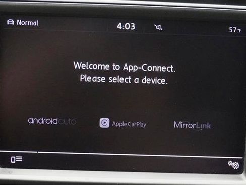 Used 2016 Volkswagen Golf R 4-Door image 20