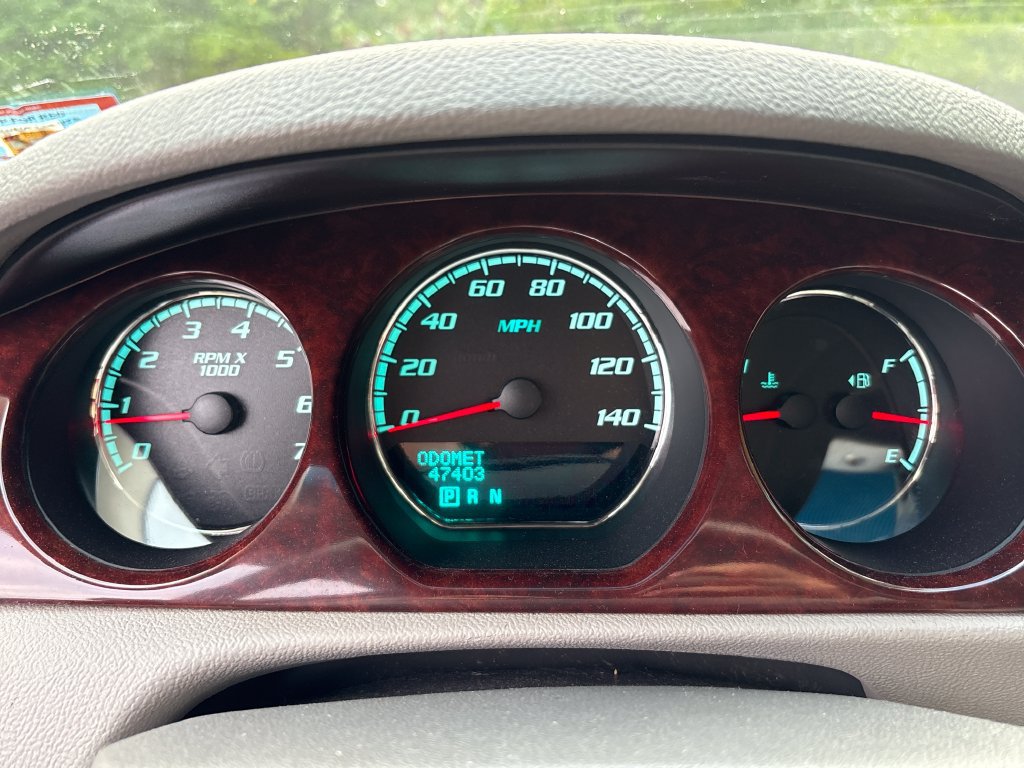 Used 2008 Buick Lucerne CXL FWD image 4