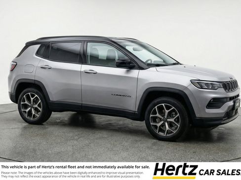 Used 2025 Jeep Compass Limited AWD/4WD image 1