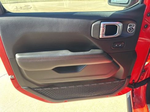 Used 2020 Jeep Gladiator Rubicon image 13