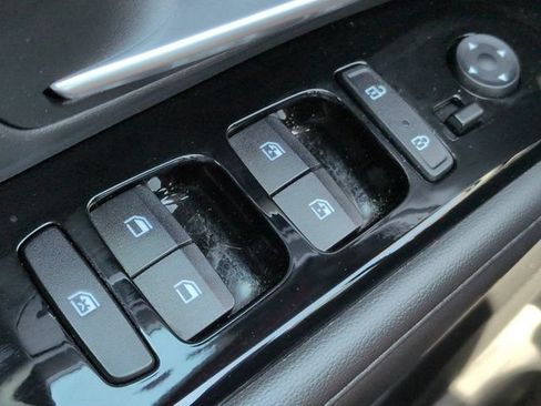Certified 2023 Hyundai Tucson Limited FWD image 25