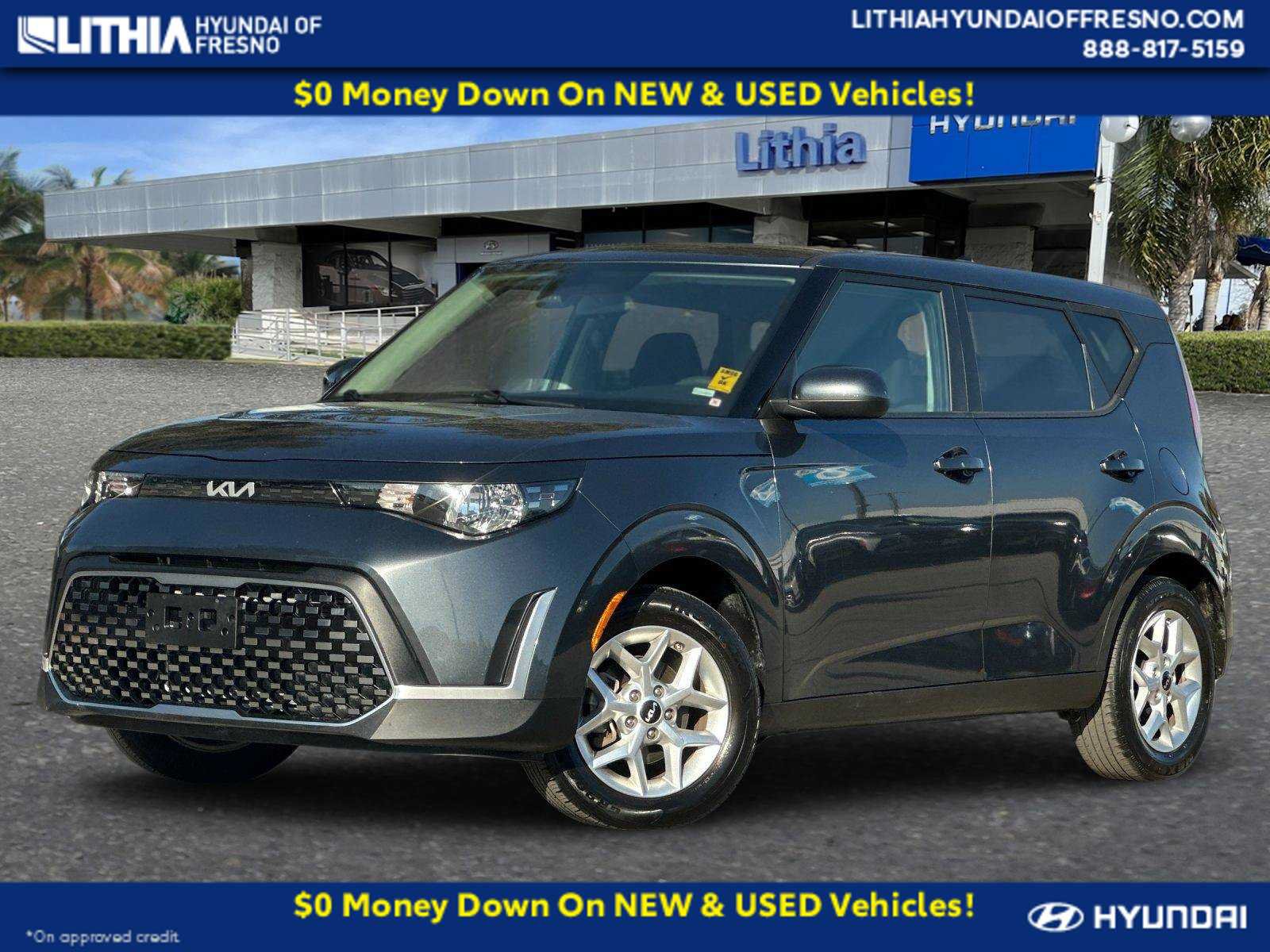 Used 2024 Kia Soul LX w/ LX Technology Package FWD image 1