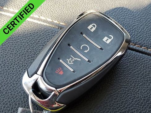 Used 2019 Chevrolet Traverse LT image 36