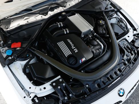 Used 2018 BMW M3 RWD image 54