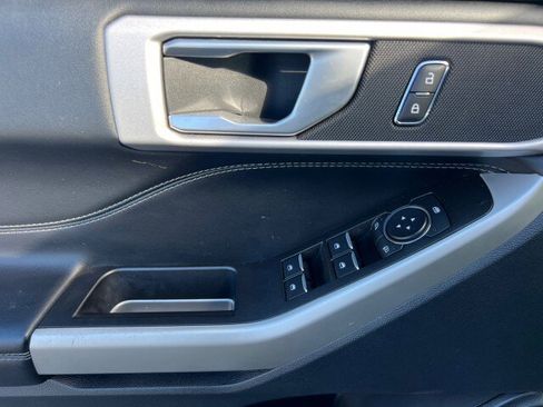 Certified 2021 Ford Explorer XLT w/ Equipment Group 202A image 12