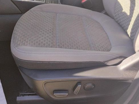 Used 2020 Ford Escape SE FWD image 14