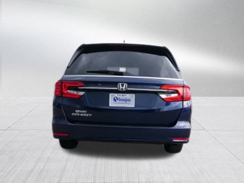 Used 2022 Honda Odyssey EX image 4