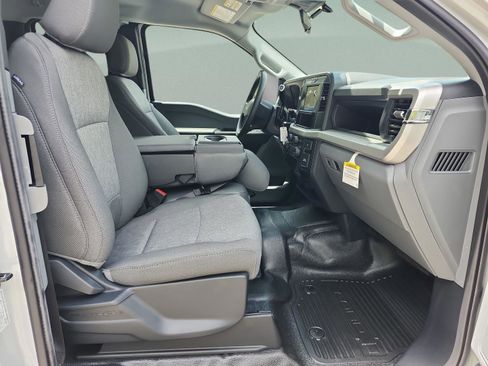 New 2025 Ford F250 XL RWD image 18
