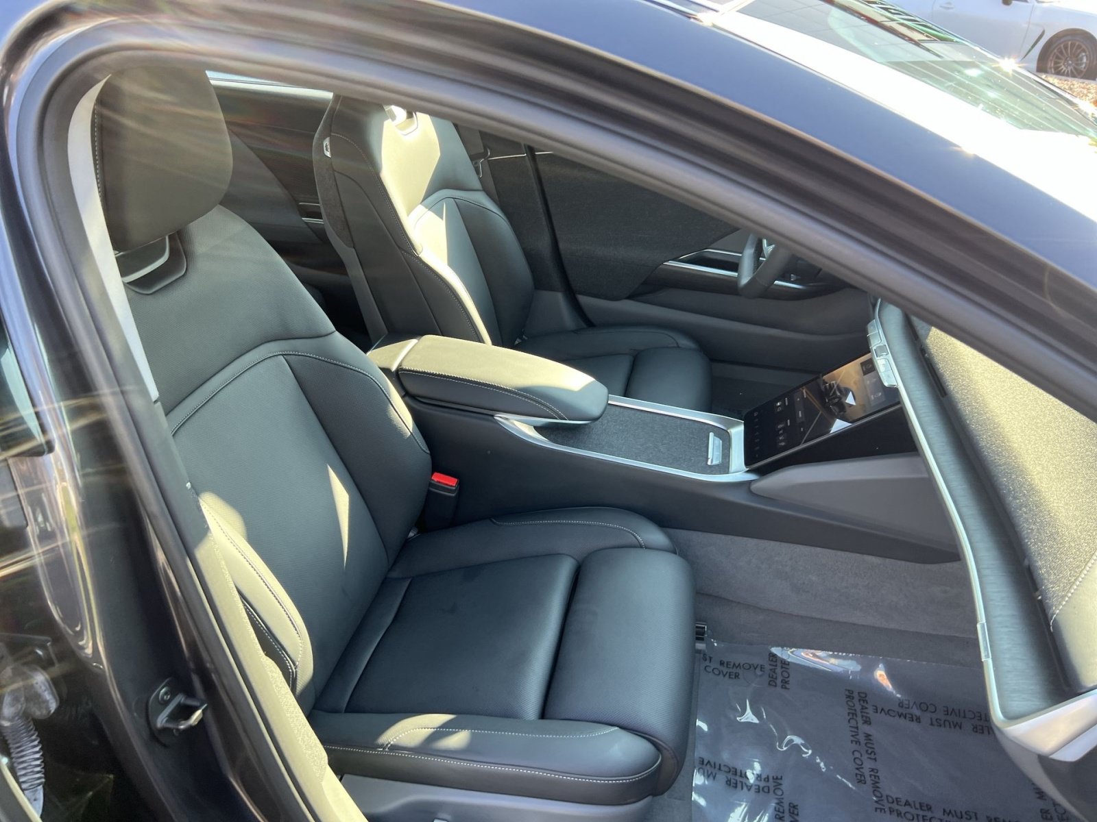 Used 2025 Lucid Air Touring AWD/4WD image 25