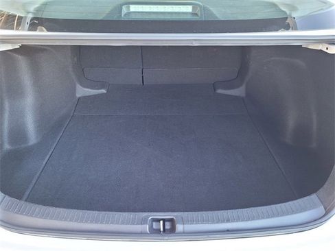 Used 2023 Toyota Corolla LE image 19