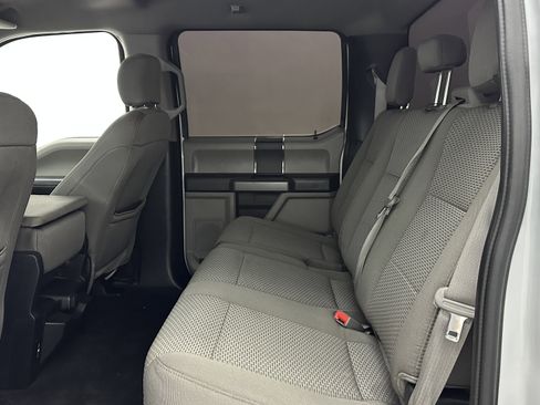 Used 2020 Ford F150 XLT image 24