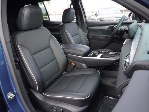 New 2026 Buick Enclave Preferred w/ Power Package FWD image 14