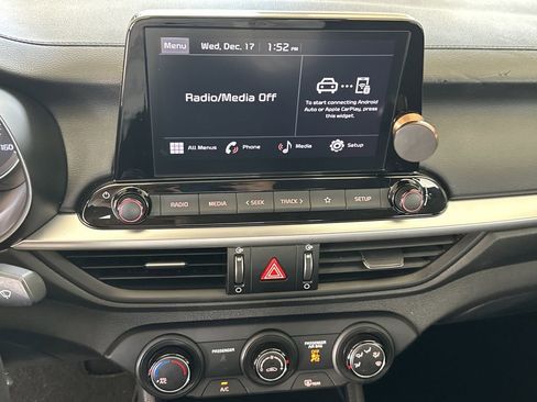 Used 2023 Kia Forte LXS w/ LXS Technology Package image 23