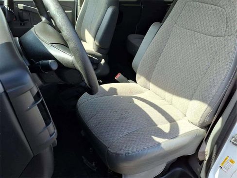 Used 2025 Chevrolet Express 3500 LS image 13