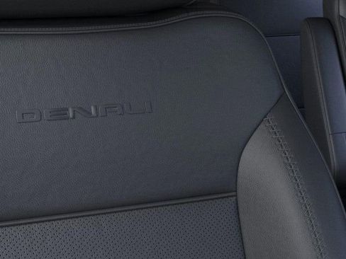 New 2026 GMC Yukon XL Denali w/ Advanced Technology Package image 21