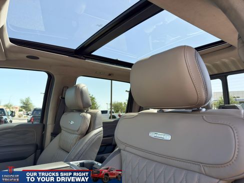 Used 2026 Ford F450 Platinum w/ Platinum Plus Package image 20