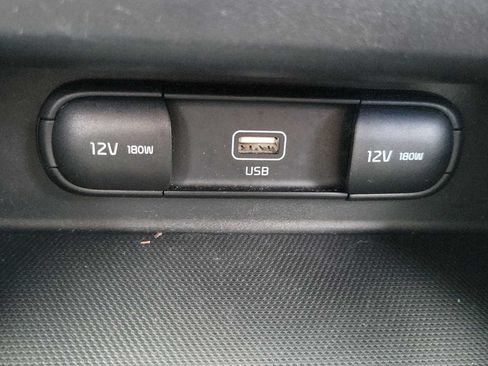 Used 2021 Kia Seltos S FWD image 28