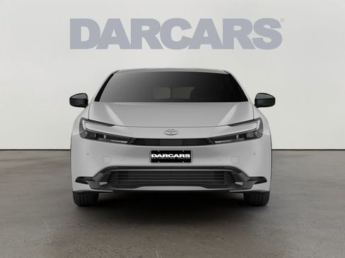 New 2026 Toyota Prius LE image 2