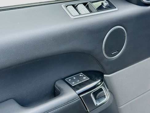 Used 2020 Land Rover Range Rover Sport HSE image 23