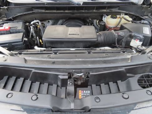 Used 2021 GMC Yukon Denali w/ Denali Premium Package AWD/4WD image 13