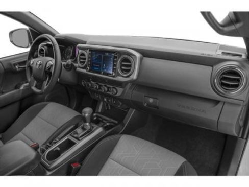 Used 2020 Toyota Tacoma TRD Off-Road AWD/4WD image 18