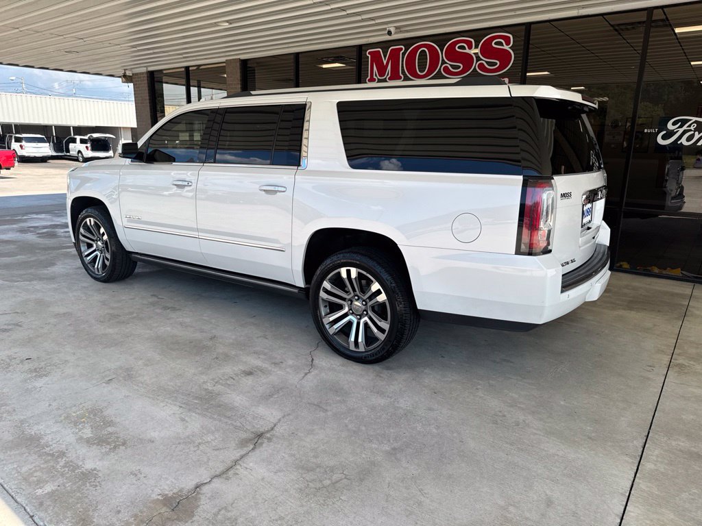 Used 2018 GMC Yukon XL Denali w/ Denali Ultimate Package AWD/4WD image 6