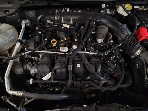 Used 2022 Lincoln Corsair FWD image 30